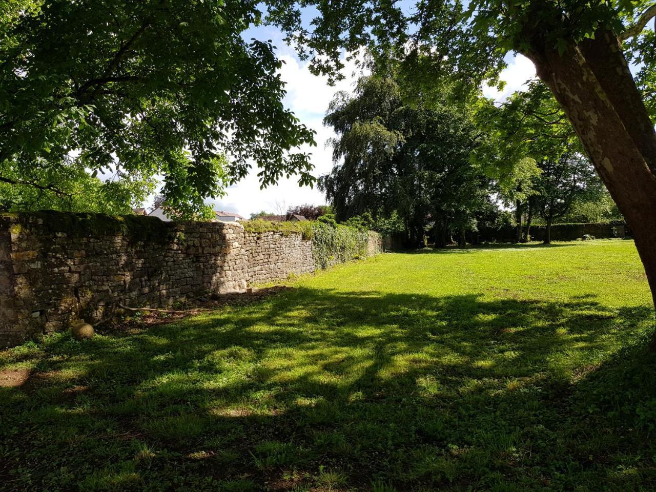Le 49 Cote Parc & Spa Domblans Exterior foto